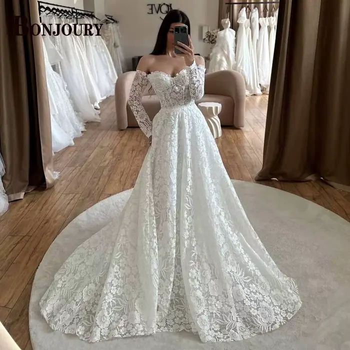 BONJOURY robe De mariée délicate