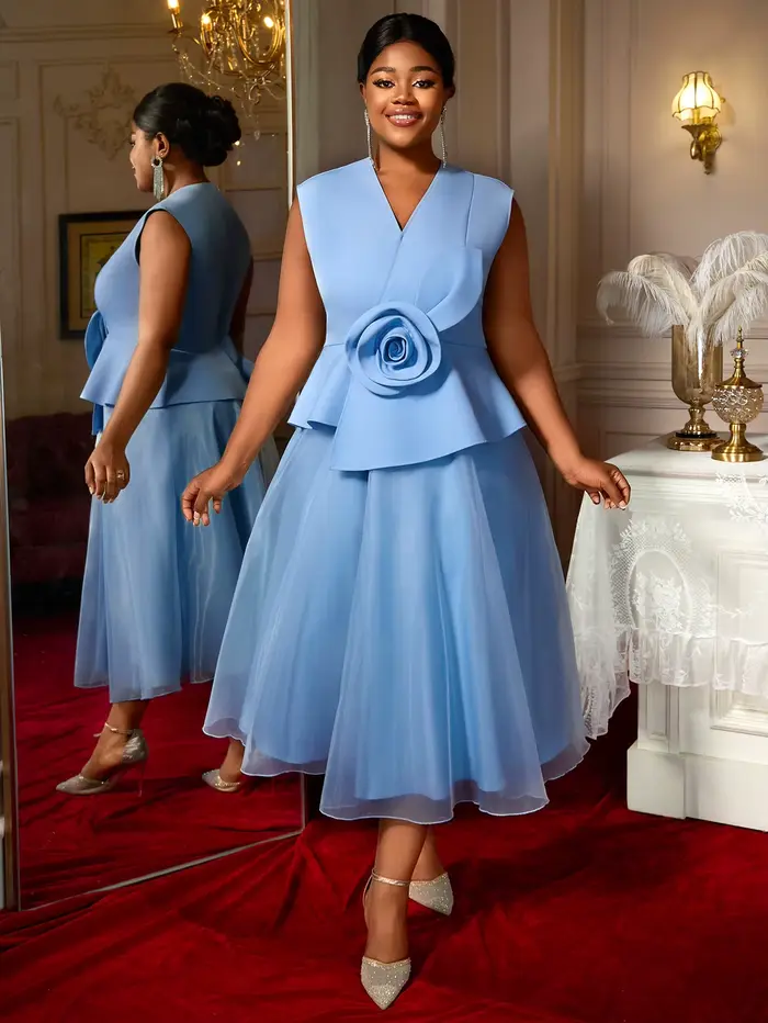 Robe bleue élégante en polyester une ligne tulle 3D fleur col en V peplum pour femmes grandes tailles occasions spéciales mariage soirée de gala