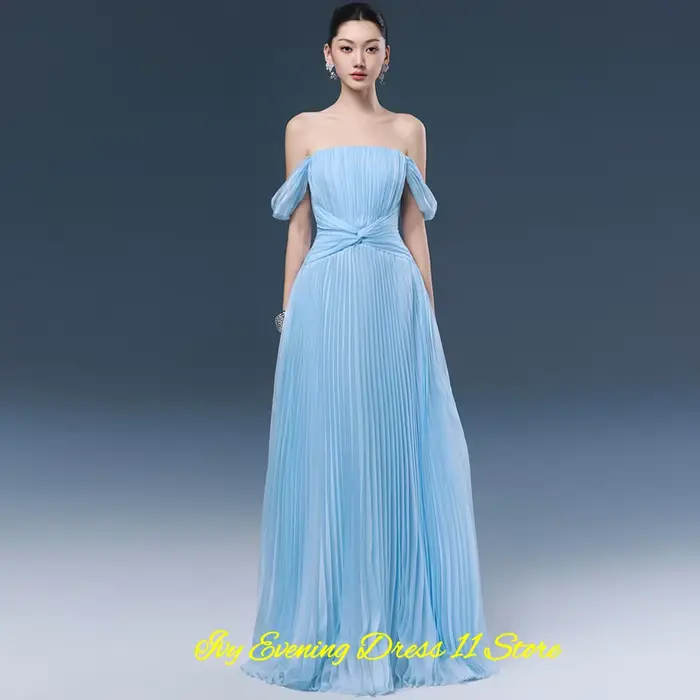 Robe de soirée élégante en mousseline de soie bleue
