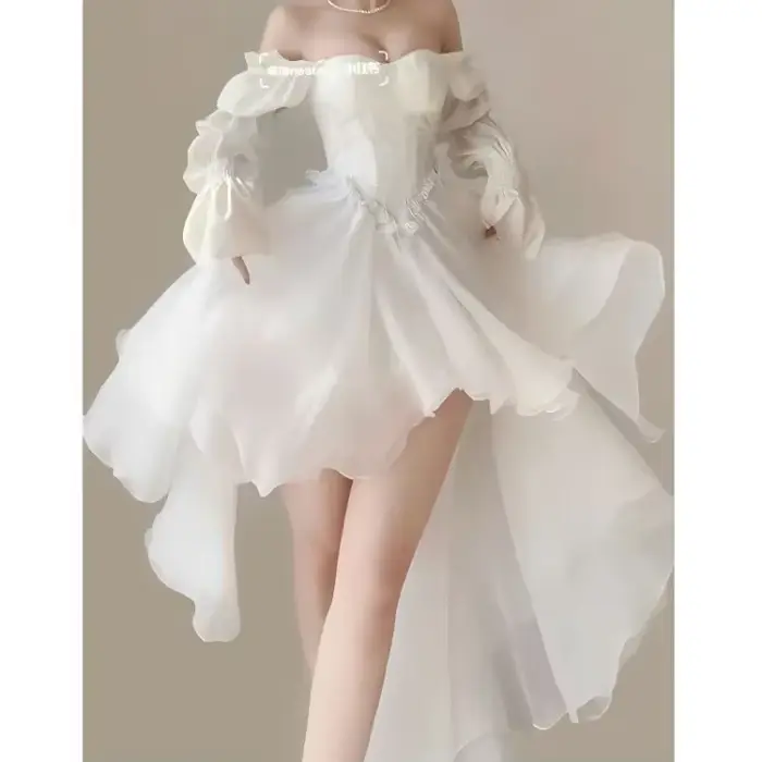 Robe élégante à épaules dénudées pour femmes