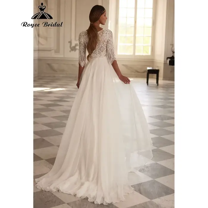 Robe de mariée vintage Roycebridal en mousseline de soie, coupe trapèze, dos en V, traîne au sol, st