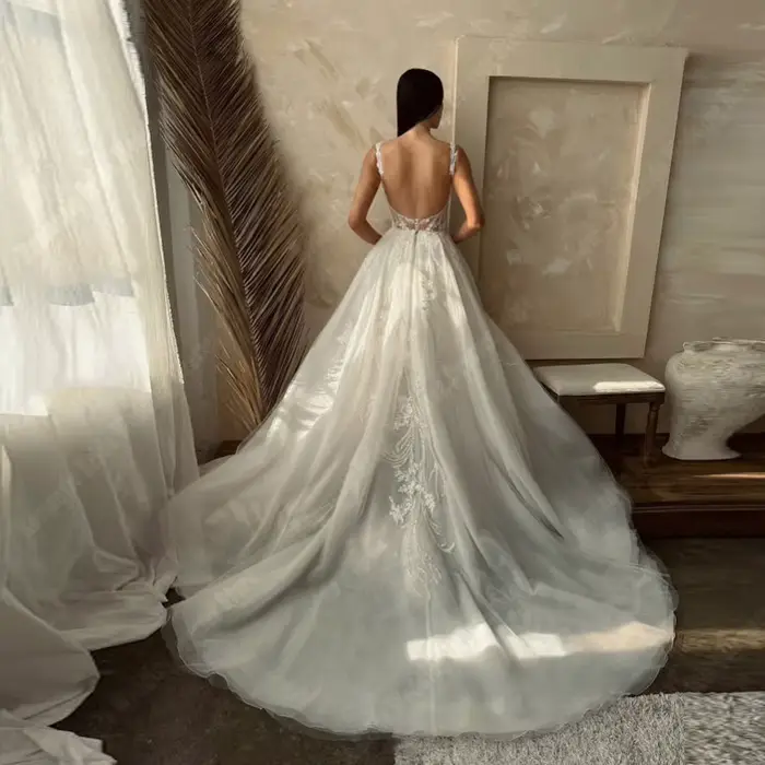 Robes De mariée trapèze De célébrité pour femmes