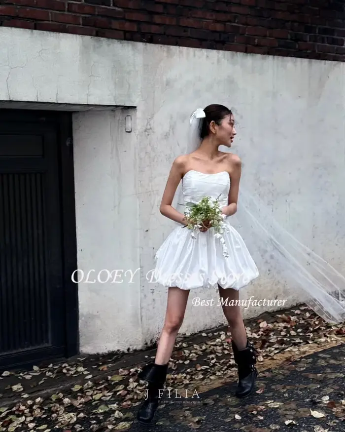 OLOEY Mini Robe de Mariée Coréenne en Taffetas pour Séance Photo en Extérieur, Robe Courte de Soirée