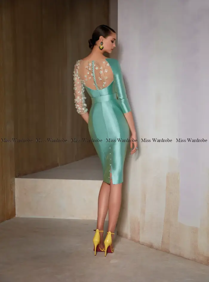 Robe de sirène en satin avec détails floraux 3D pour mère de la mariée et invités, élégante pour cérémonies de mariage et événements formels