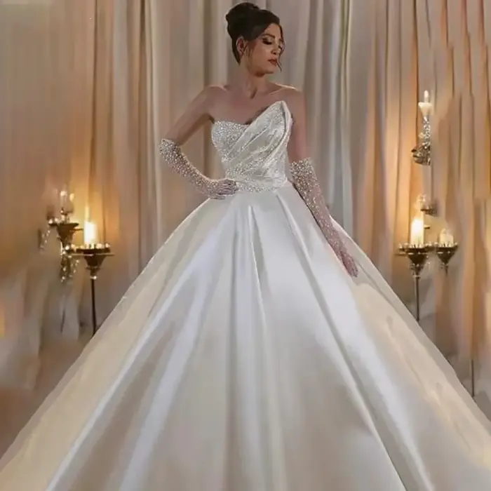 Robe de mariée personnalisée sans bretelles