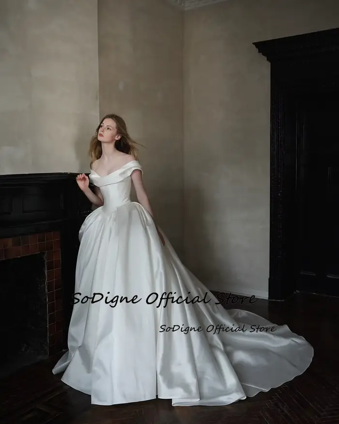Robe de mariée trapèze en Satin