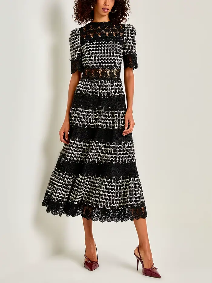 Robe longue élégante pour femme, couleur unie, col montant, broderie en dentelle, taille cintrée, te