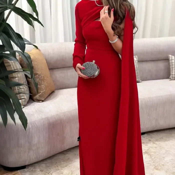 Robe de soirée droite rouge sexy romantique simple en polyester pour femmes occasions spéciales musulmane arabe classique moderne longue tenue de fête