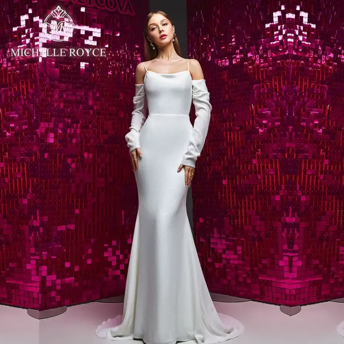 Michelle Royce a-ling robes De mariée Sexy col bateau bretelles Spaghetti dos nu élégant Court Train