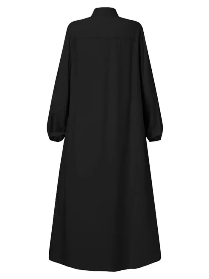Robe noire musulmane avec petit col montant et poches zippées