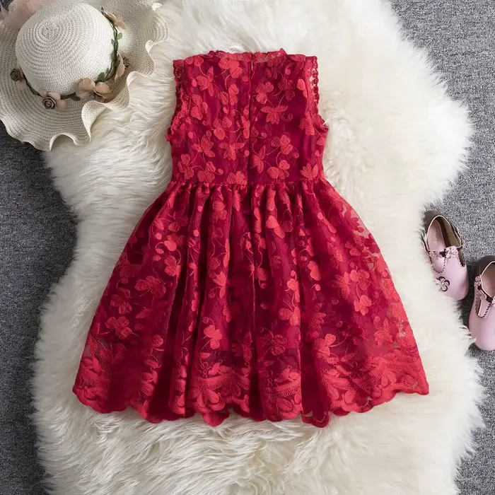 Robe blanche d'été pour filles tenue de princesse en dentelle brodée de fleurs pour enfants de 3 à 8 ans fêtes d'anniversaire vacances