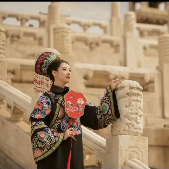 Costume Traditionnel de la ociastie Qing pour Femme