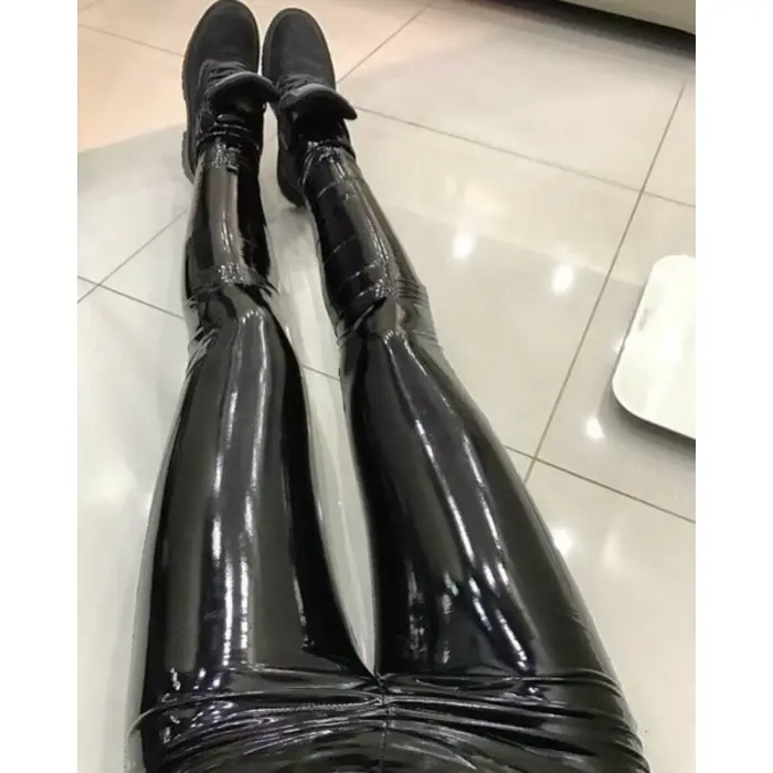 Nouveau pantalon Pu lumineux femmes noir pantalon en cuir mince Sexy hanche levage Yoga Fitness Legg