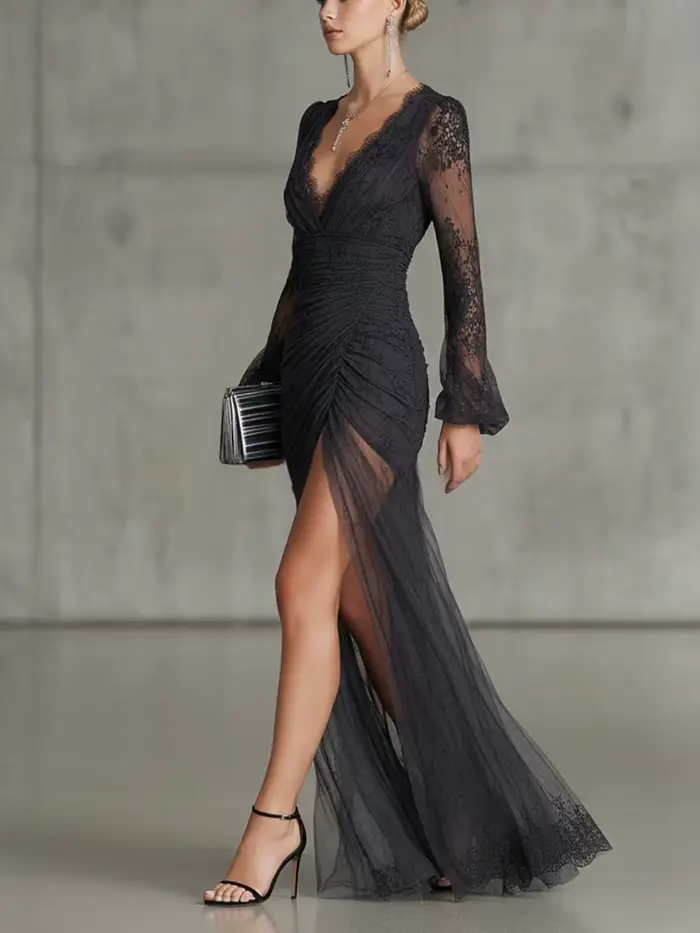 Robe de soirée en dentelle noire