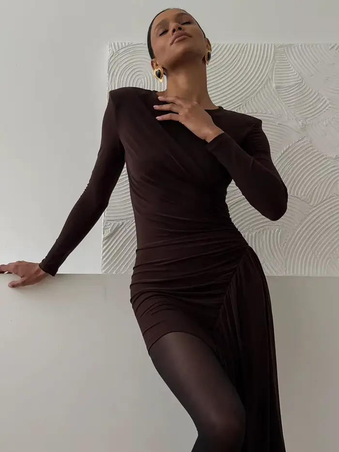 Mozision manches longues drapé froncé Sexy robe Maxi pour les femmes