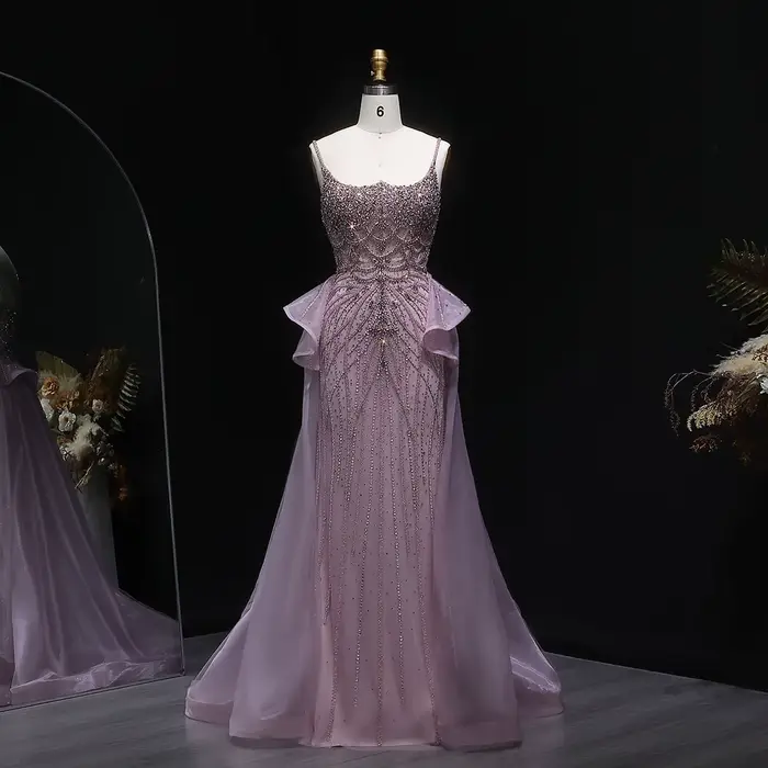 Robe de soirée sirène Sharon Said Luxury Dubai Caramel Sweetheart avec péplum et perles