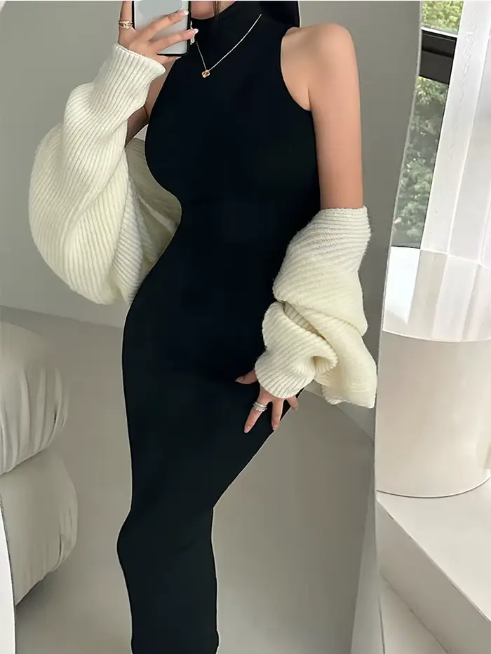 Robe mi-longue rouge à col roulé pour femmes