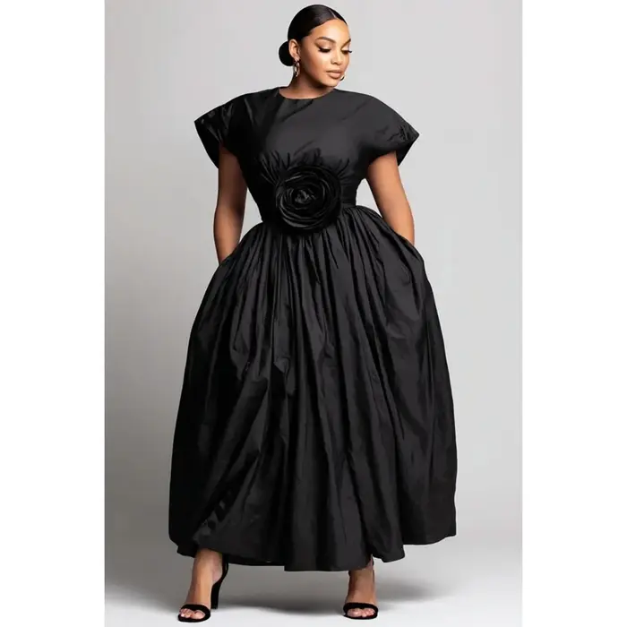 Robe midi grande taille pour femme