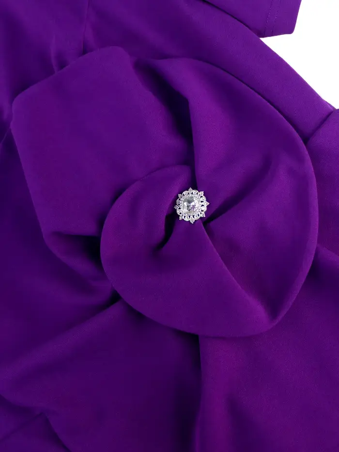 Robe mi-longue vintage violette élégante à manches courtes col en V superposé à volants pour femme occasions formelles dîner soirée chic