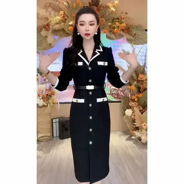 Robe mi-longue taille haute pour femme