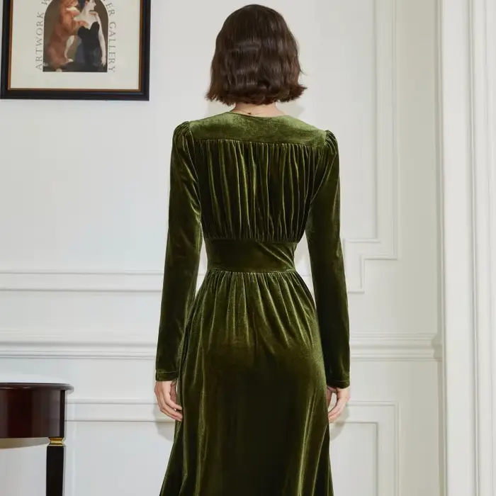 Robe en velours à col en V pour femme