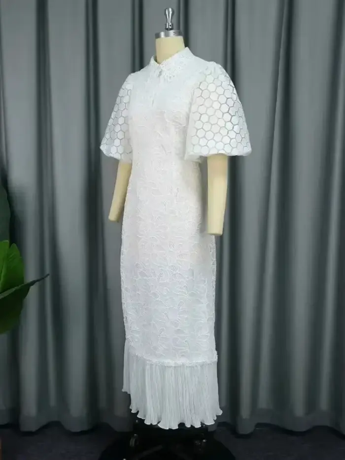 Robes en dentelle blanche pour femmes