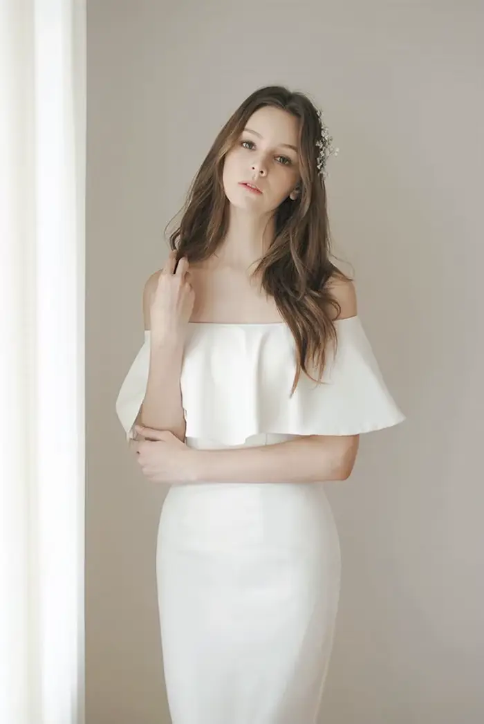 Robe de mariée blanche Simple, asymétrique épaule dénudée, robe de Toast, pour Banquet, demoiselle d