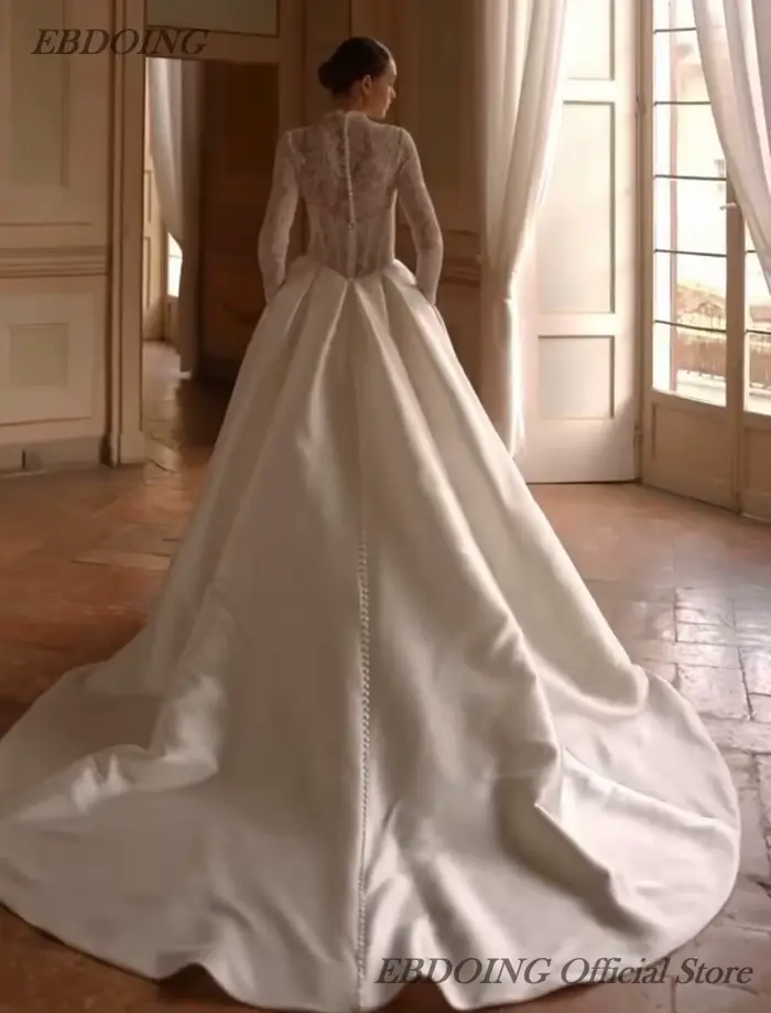 Robe de mariée EBDOING en polyester satiné avec train de chapelle, dentelle et soutien-gorge intégré pour femmes enceintes et occasions spéciales