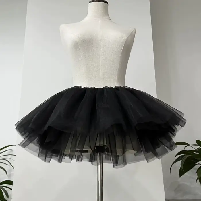Nouvelle sous-jupe bouffante Lolita blanche et noire à 4 couches, robe tutu, costume de cosplay, jup