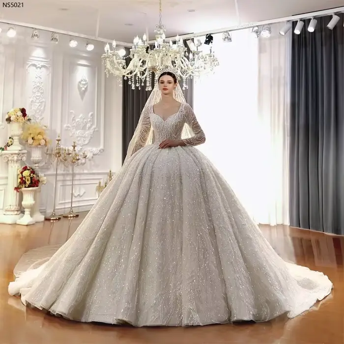 Robes de mariée de luxe personnalisées à manches longues en dentelle, neuves avec perles faites à la