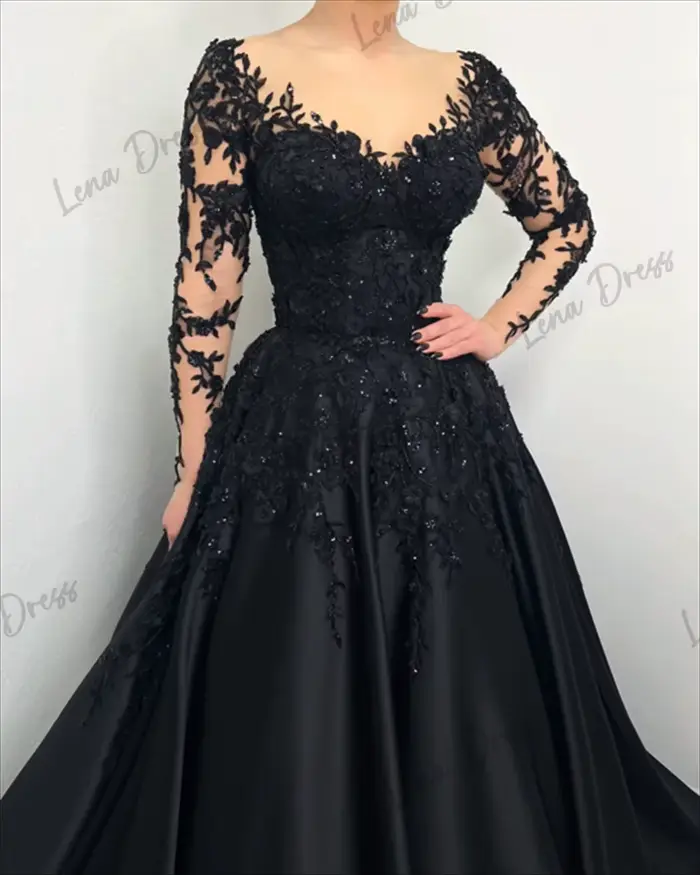 Robe de soirée en soie et viscose brodée personnalisée pour femmes pour bal et autres occasions spéciales
