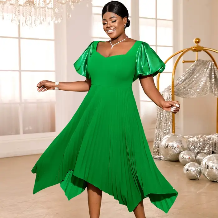 Robes mi-longues plissées pour femmes