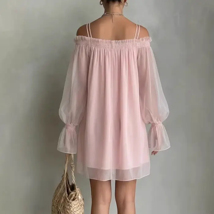 Robe Féerique Polyester Double Bretelle Epaules Dénudées Élégante Pour Femme Occasions Spéciales