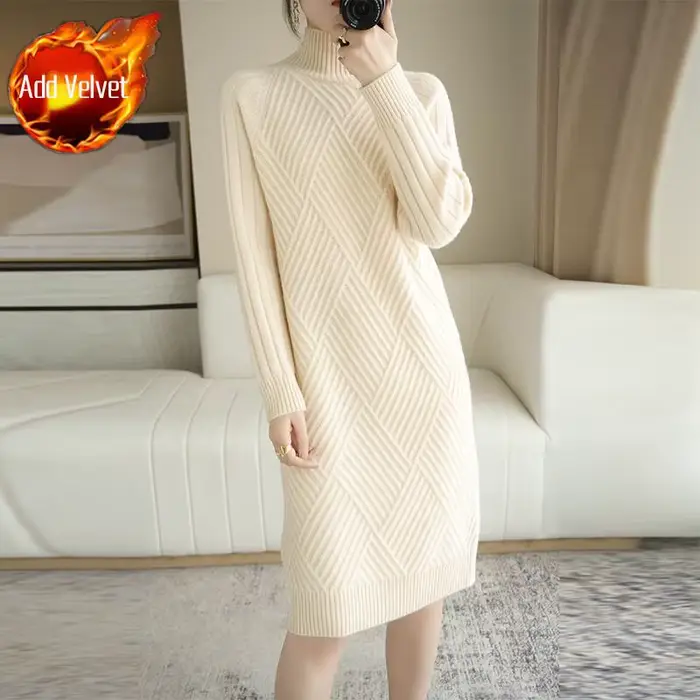 Robe à col roulé en tricot pour femme