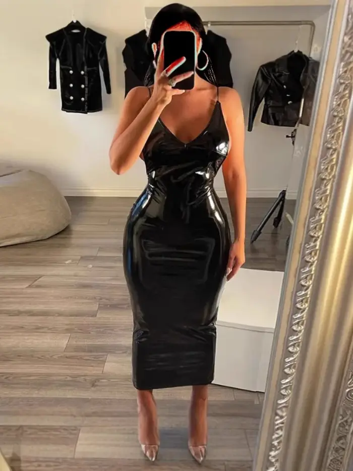 Robe longue en cuir PU pour femmes