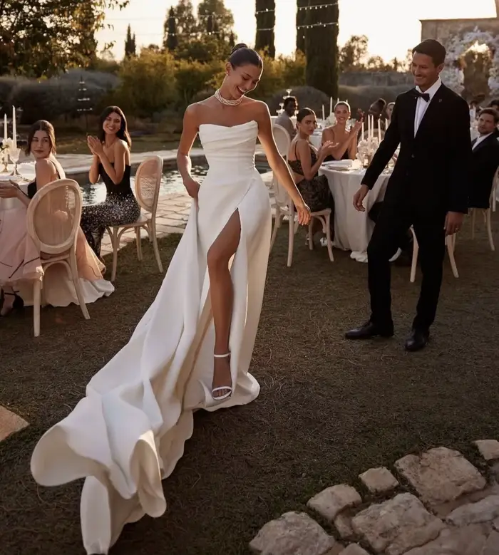 Robe de mariée sirène sur mesure avec jupe détachable, décolleté cuillère, appliques et dentelle, pour mariage civil, bohème, plage, occasions spéciales