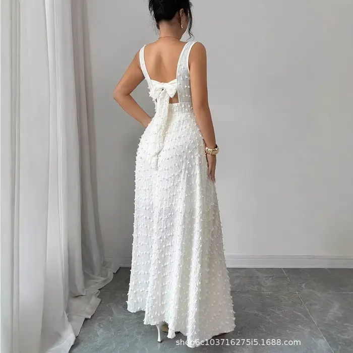 Robe longue blanche d'été élégante pour femme