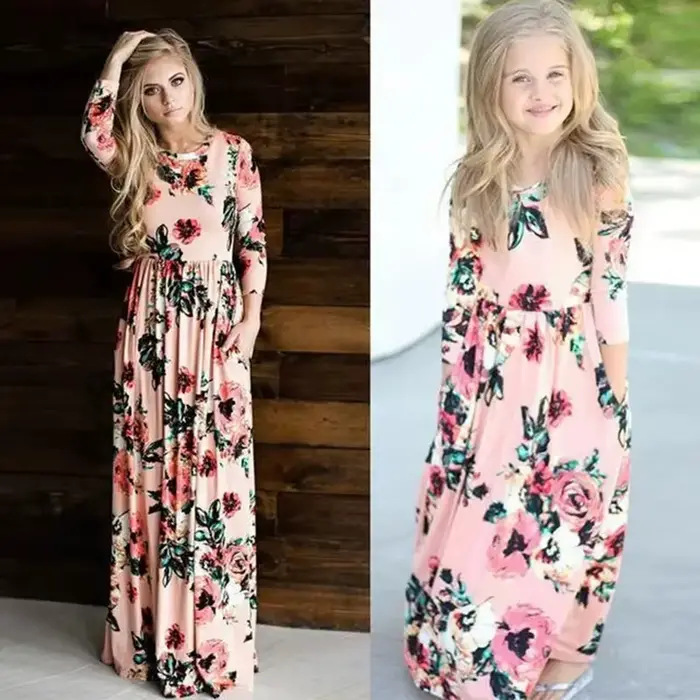 Robe longue à fleurs pour mère et fille