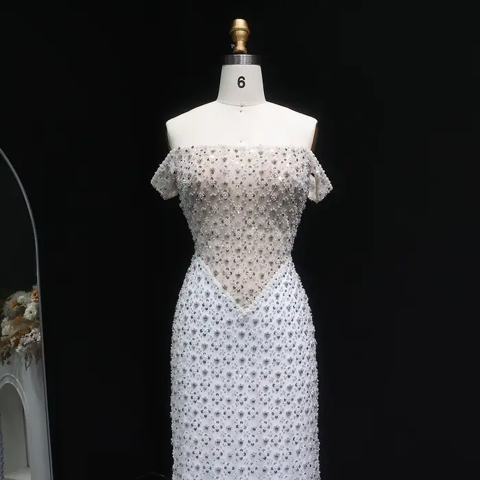 Robe de soirée Sharon Said sans manches avec perles et motifs pailletés pour femmes occasions formelles et soirées officielles