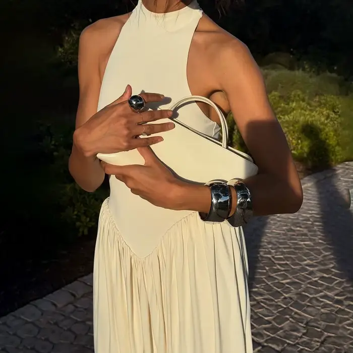 Robe longue plissée sans manches pour femme design cocon élégante confortable occasion spéciale été bywindto