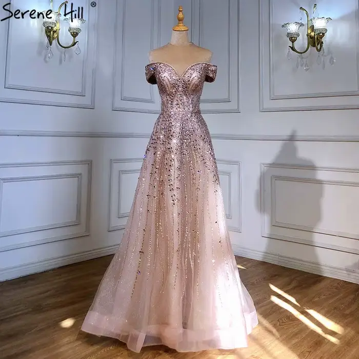 Robe de soirée de forme trapèze pour femmes