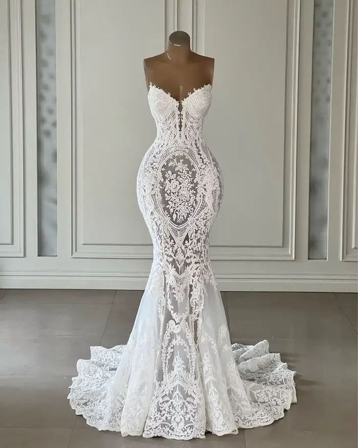 Robe de mariée sirène en dentelle avec appliques et soutien-gorge intégré pour femmes enceintes et occasions spéciales