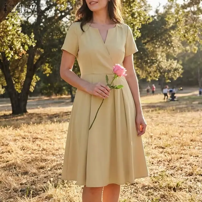 Robes mi-longues élégantes et minimalistes pour femmes