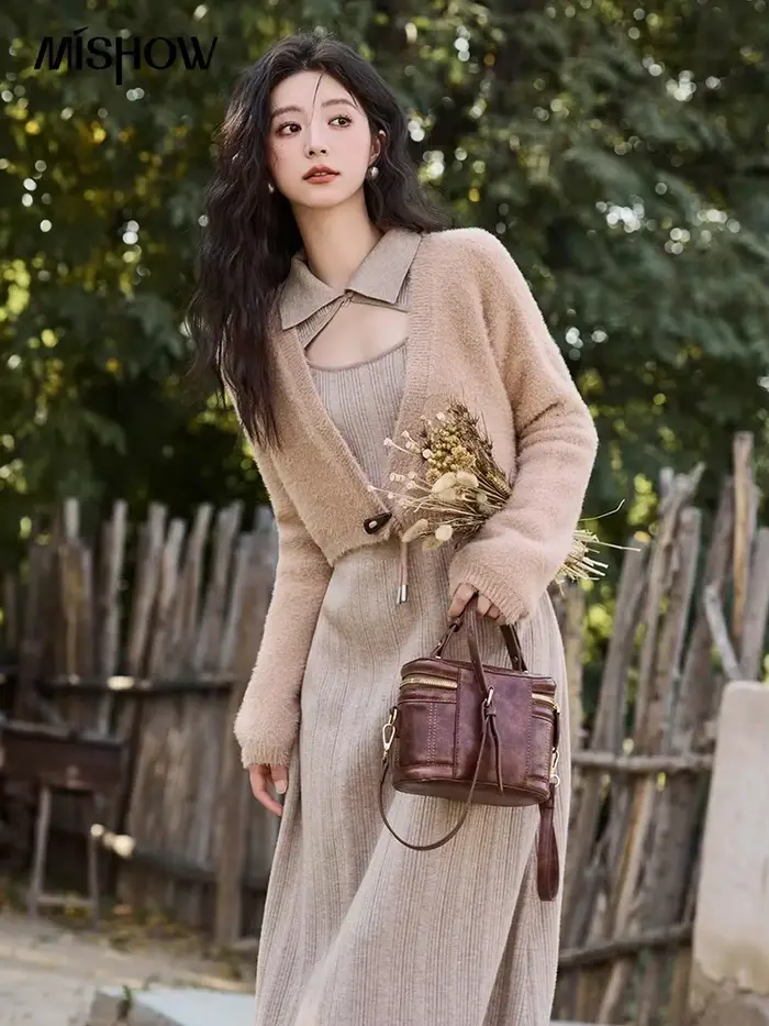 Robe pull femme en fourrure de vison style tricoté à manches évasées et haute élasticité pour automne hiver élégante