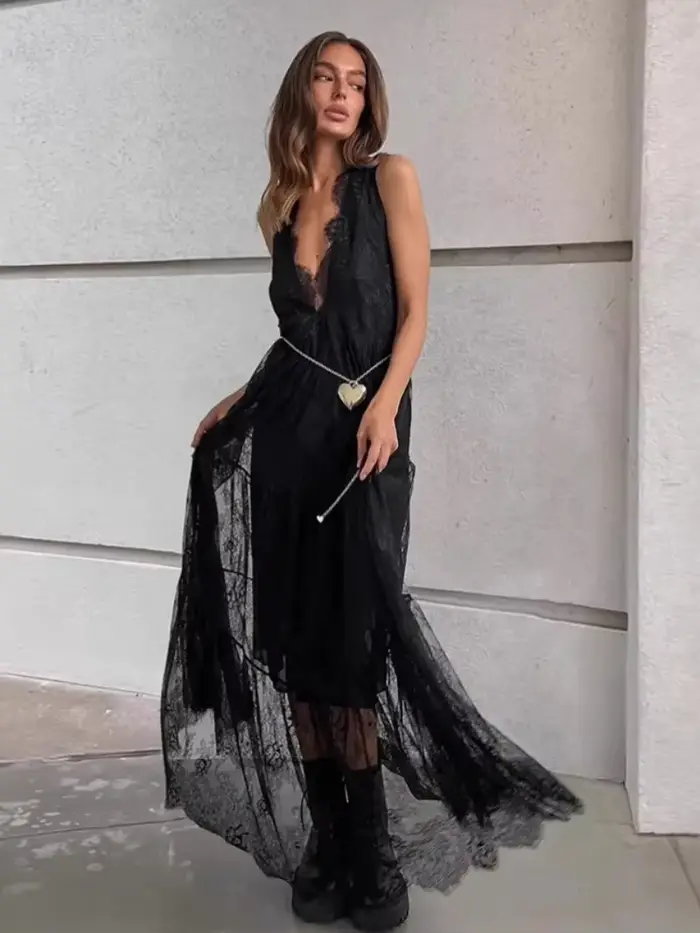 Robe longue en dentelle pour femmes
