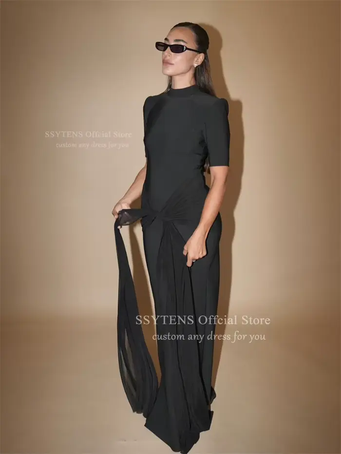 SSYTENS moderne noir Satin robes de bal manches courtes col haut femmes robe de soirée