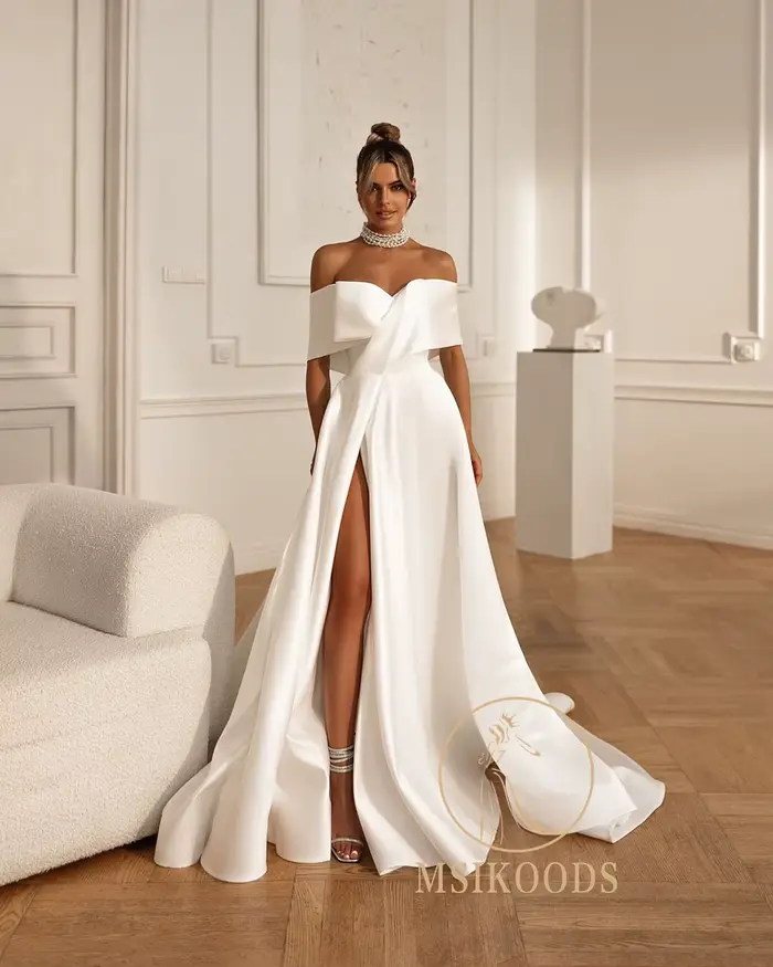 Robe de mariée moderne en satin Msikoods 2026 épaules dénudées sexy fente haute simple et élégante pour femmes occasions spéciales