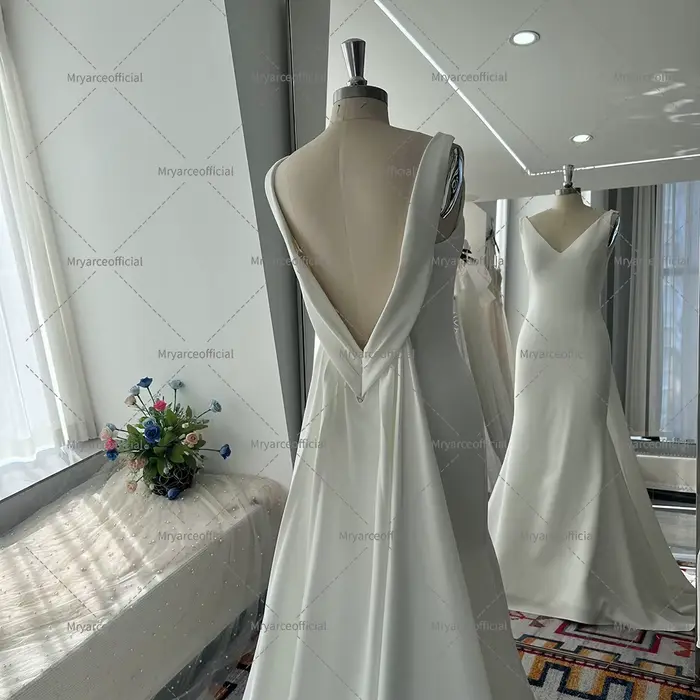 Robes de mariée minimalistes Mryarce