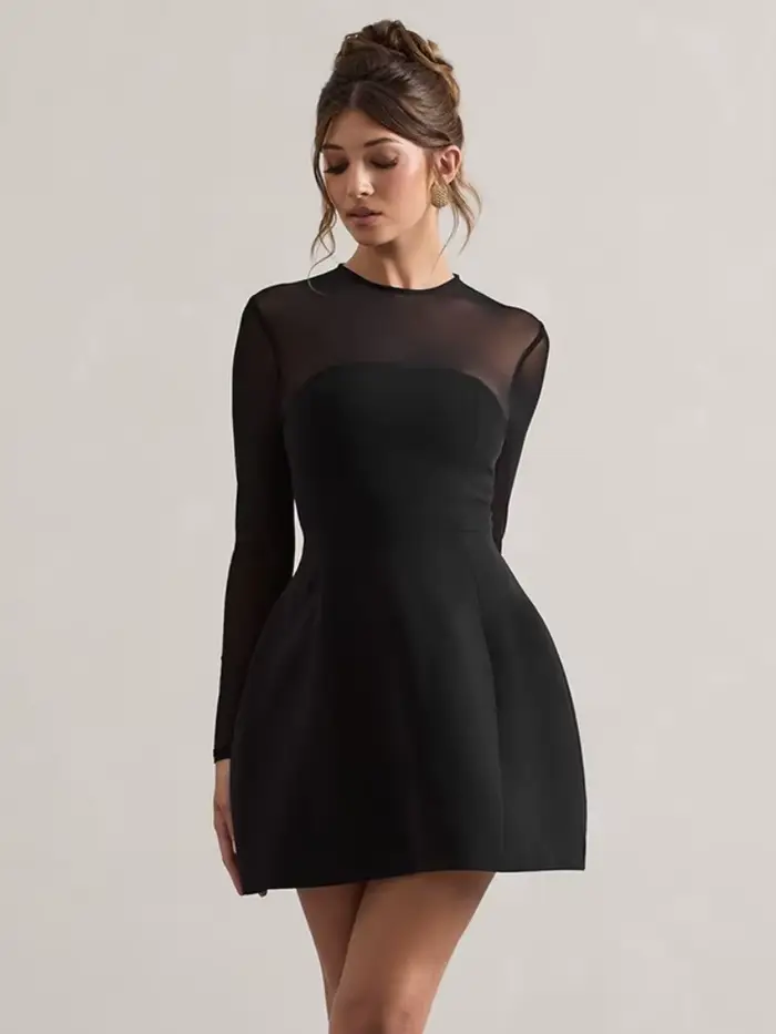 Robe noire transparente en maille pour femme