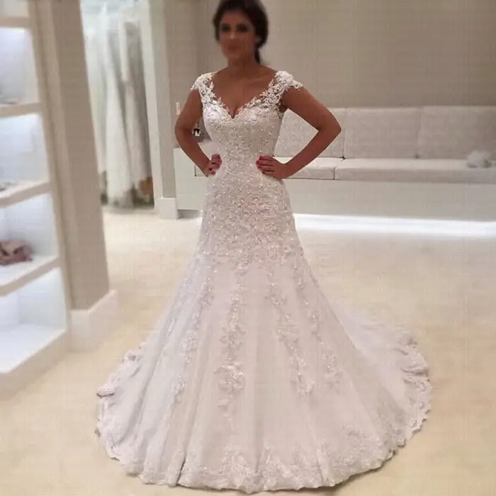 Robe de mariée sirène en dentelle, bon marché, personnalisée, pour les patients, 2025